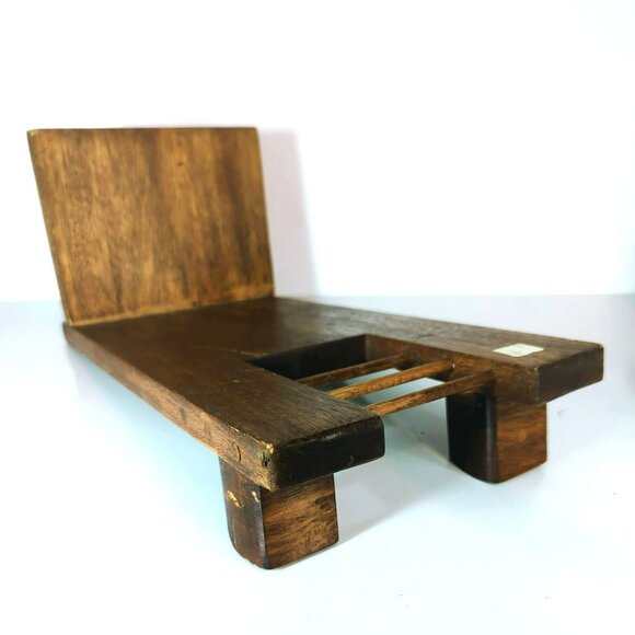 Vintage Slanted Wood Book Rack Shelf Handmade JC Monogram for Bible - Picture 4 of 5